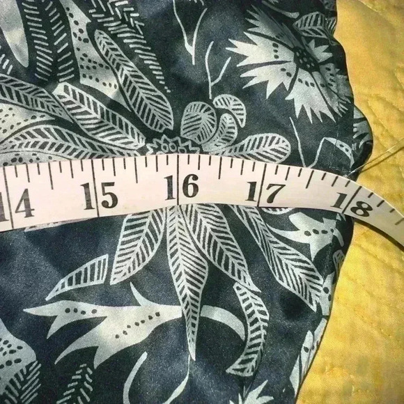 Banana Republic size 6 silk forest green floral Summer cap sleeve dress. VGUC - Picture 9 of 11